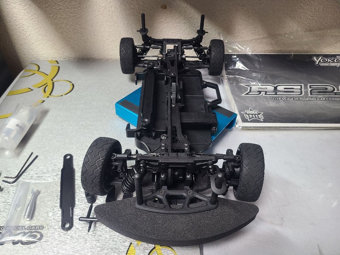 組立済　ルーキースピード　RS2.0　ラジコン　シャーシ　ヨコモ　YOKOMO