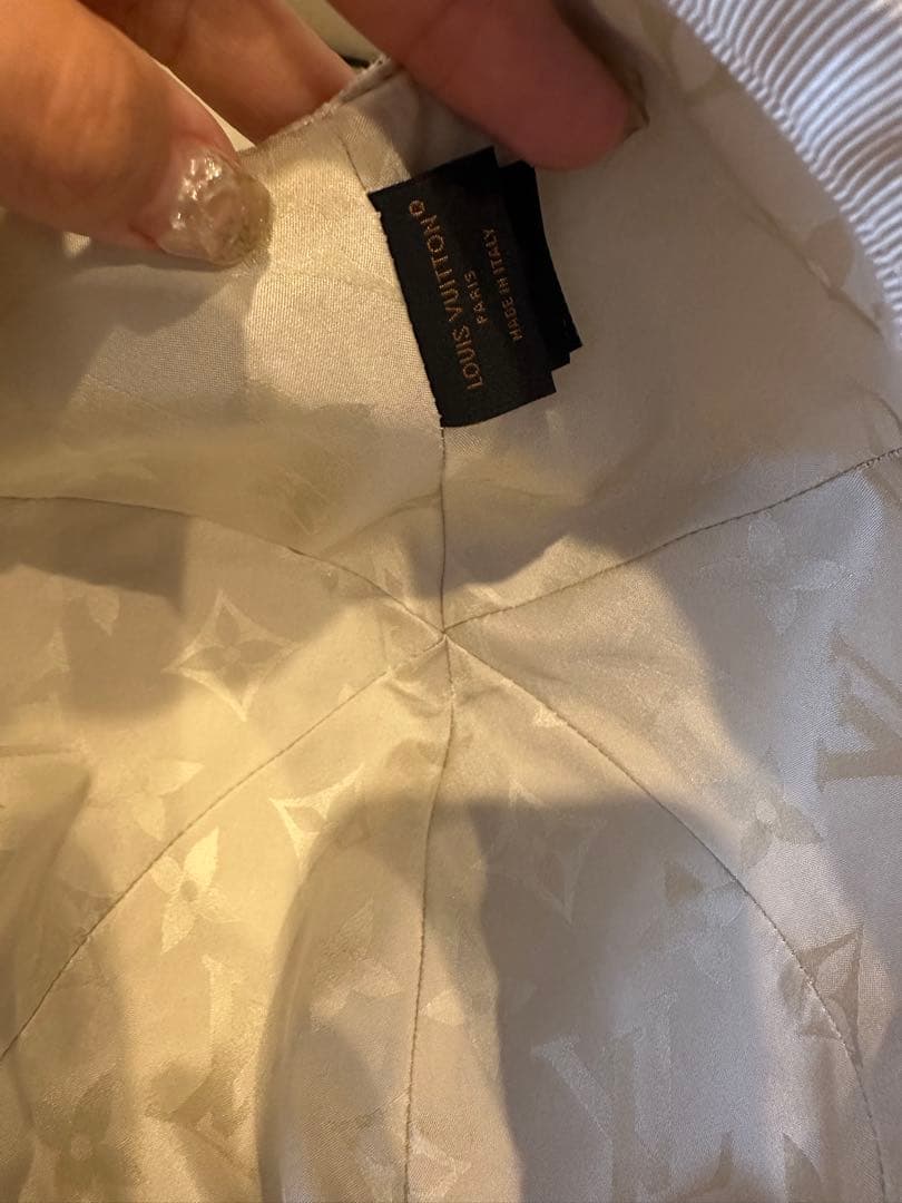 Louis Vuitton キャップ グレー　値下げしました！