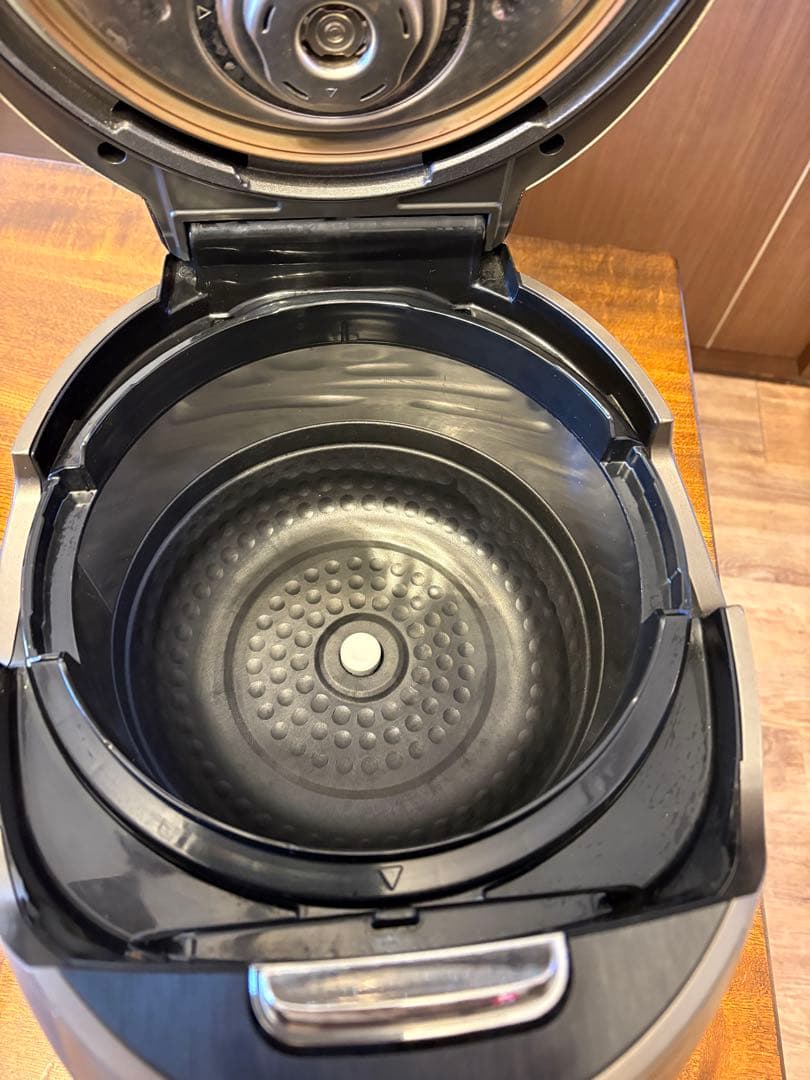 《本体のみ》中古CUCKOO 圧力名人DX CRP-CH10 10合炊 内釜無し