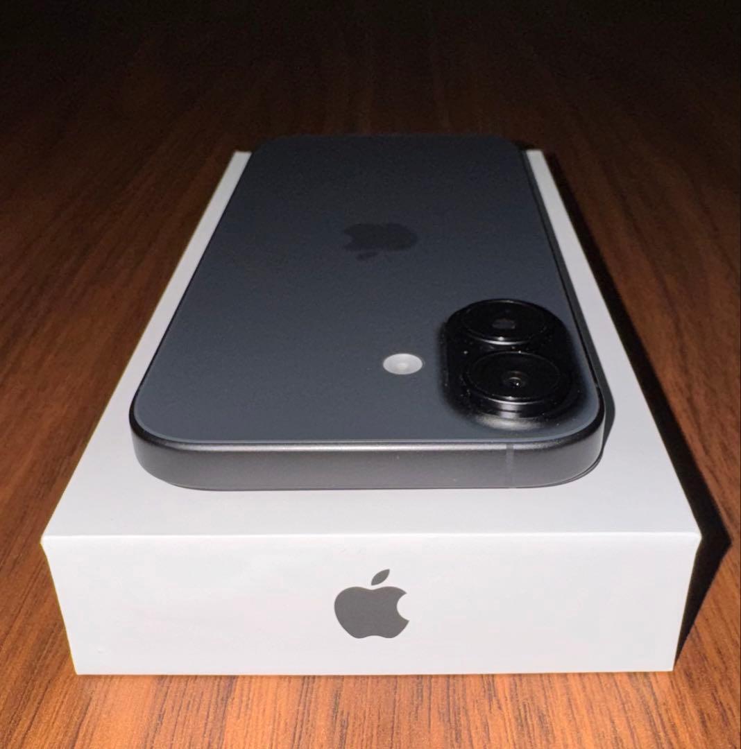 【新品・未使用】iPhone 17 256GB ブラック