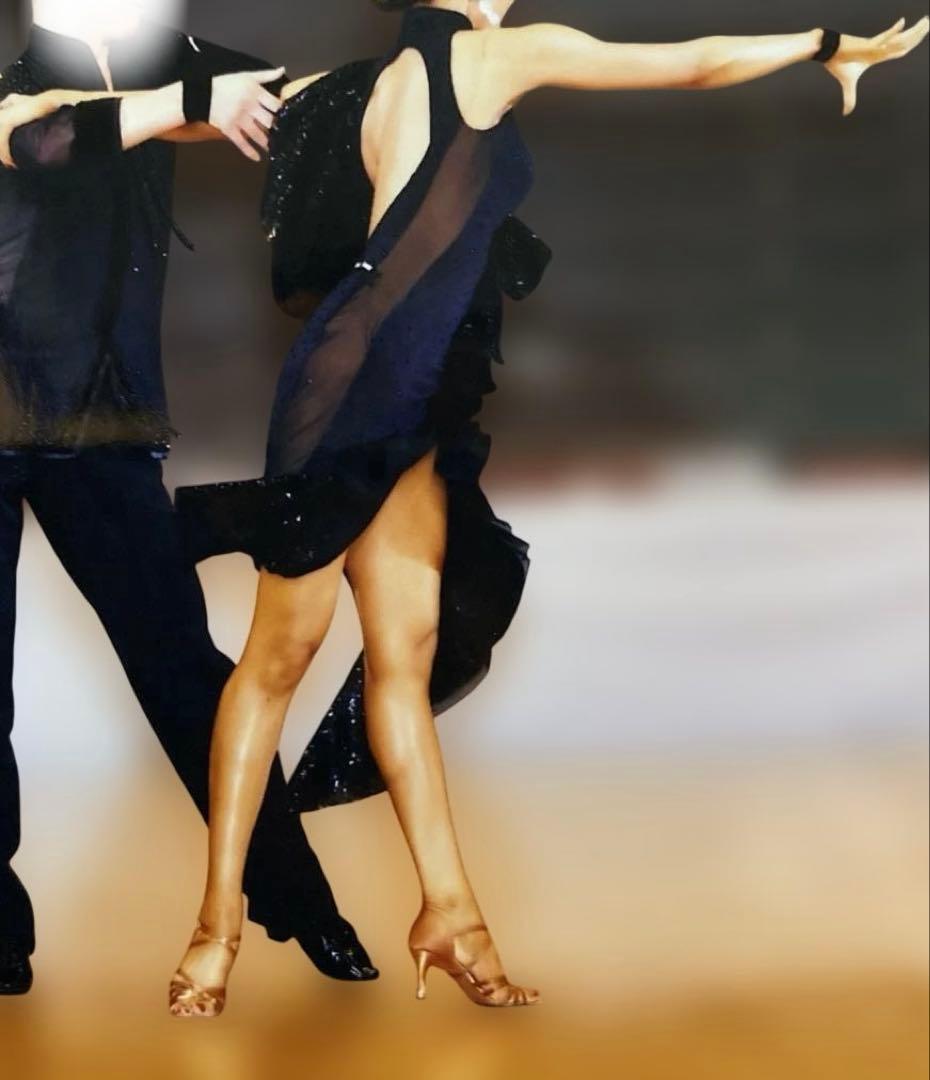 再再再値下げ！ラテンドレス 社交ダンス　タカダンス　ブレス・ピアス付き