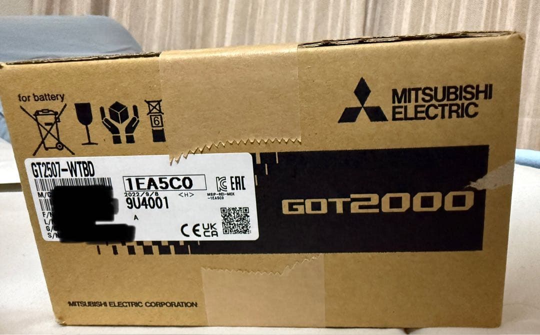 新品未開封 三菱 タッチパネル GT2507-WTBD