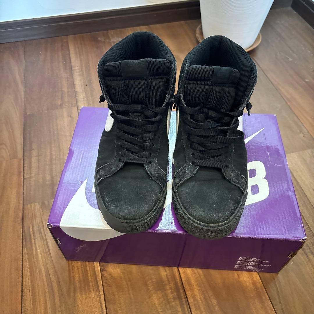 ナイキブレザーミッド