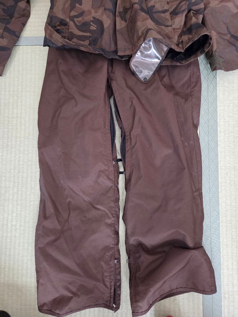 【デサント製】A-SEVEN スノボウェア上下セット L 迷彩 ヒートナビ搭載