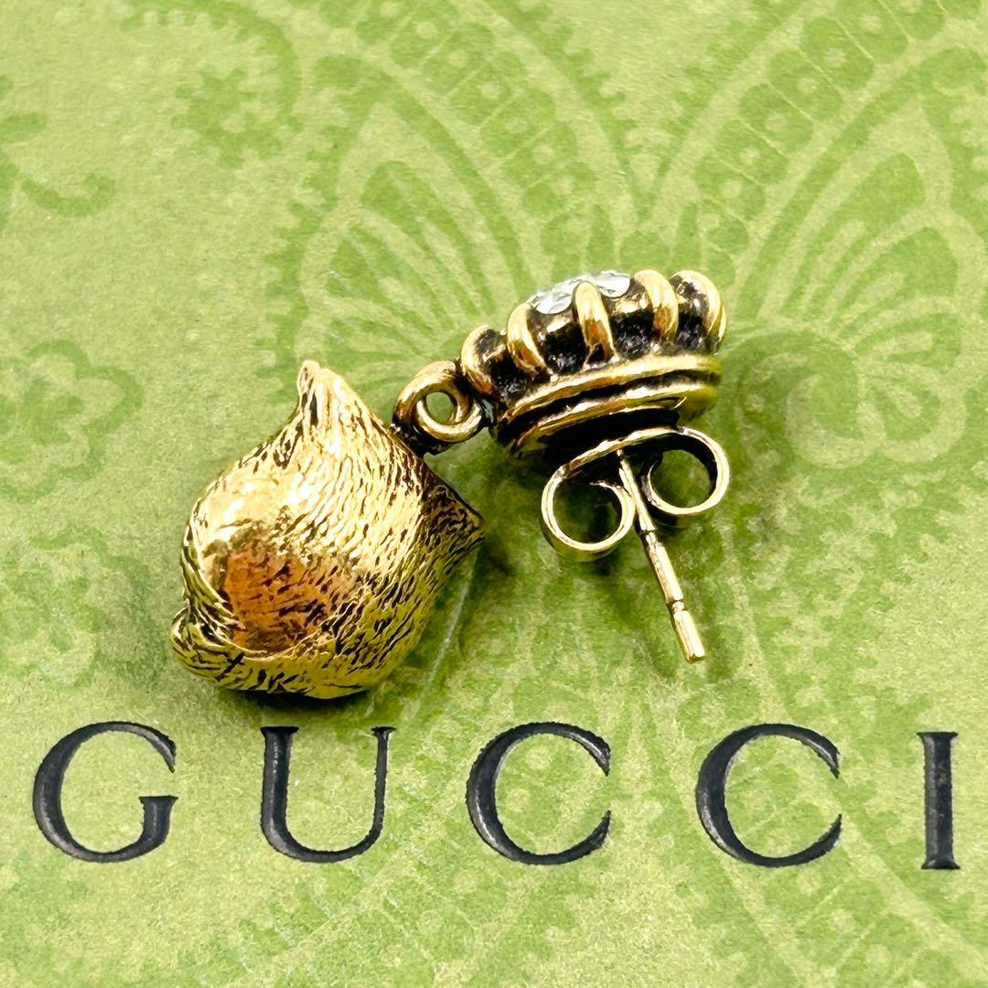 美品✨　グッチ　ピアス　キャット　アニマル　クリスタル　GG　インターロッキング