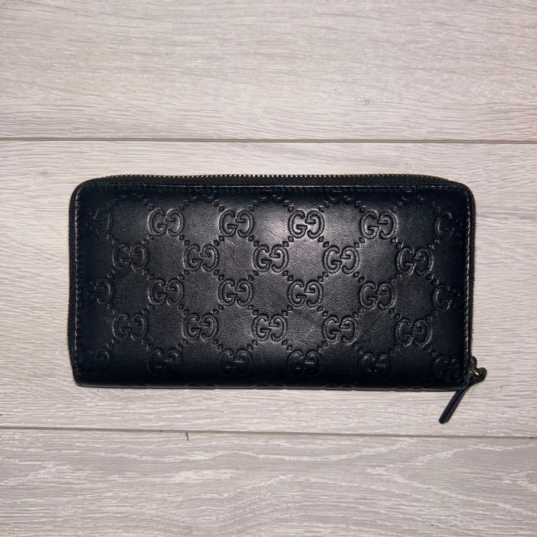 安くなってます‼️GUCCI ブラックレザー 長財布