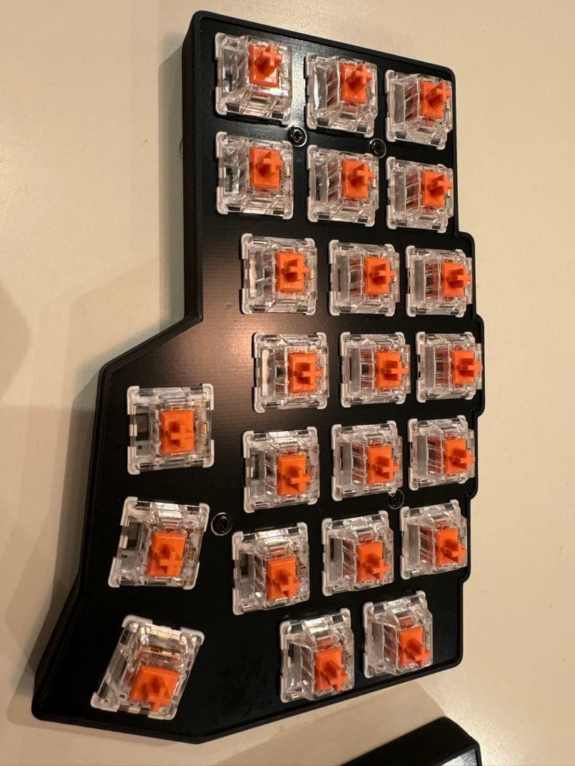 【新品】 corne v4 cherry 完成品keychron静音、ケーブル付