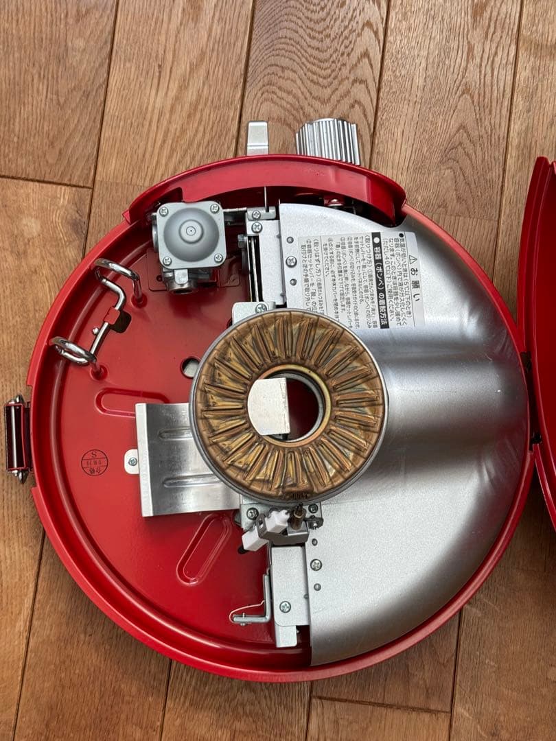 ［期間限定お値下げ］★センゴクアラジン★ポータブルガスストーブSAG-BF02A