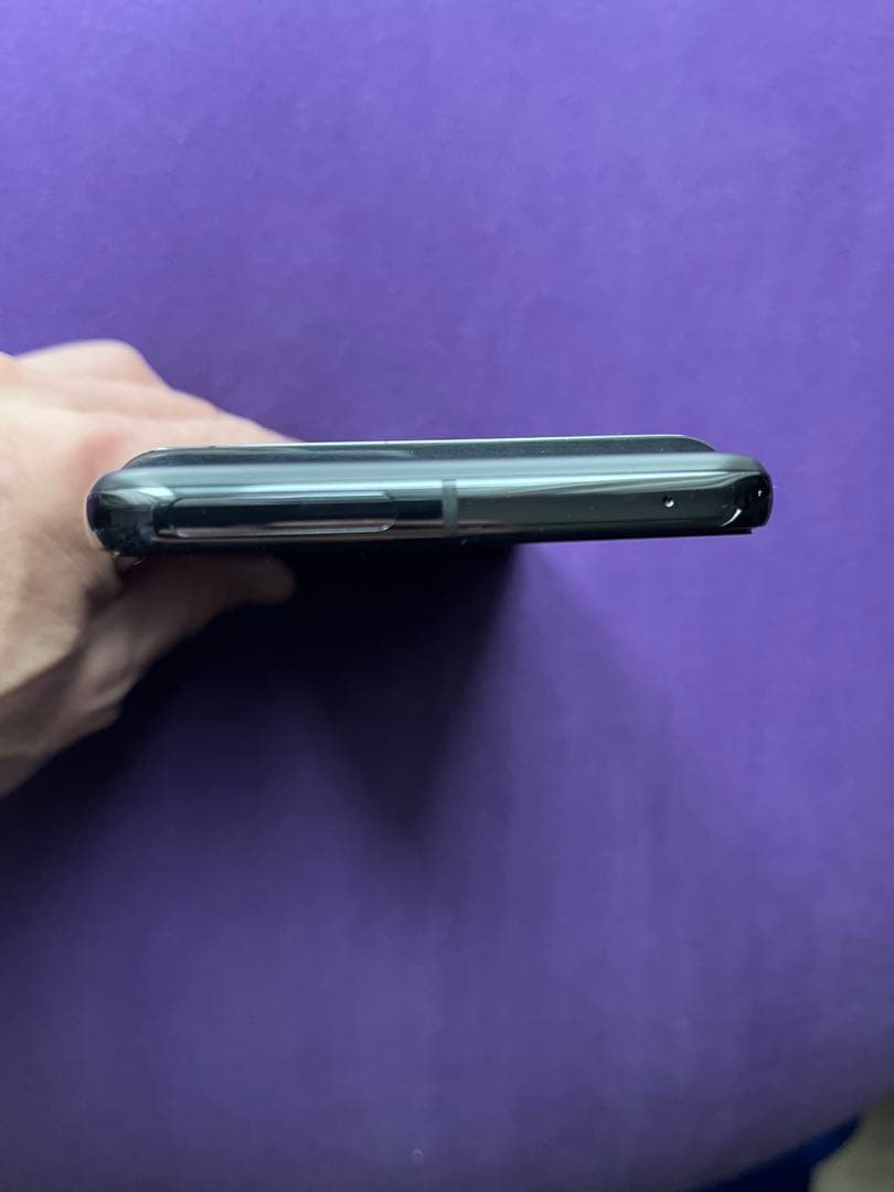 Google Pixel8pro 本体 オブシディアン