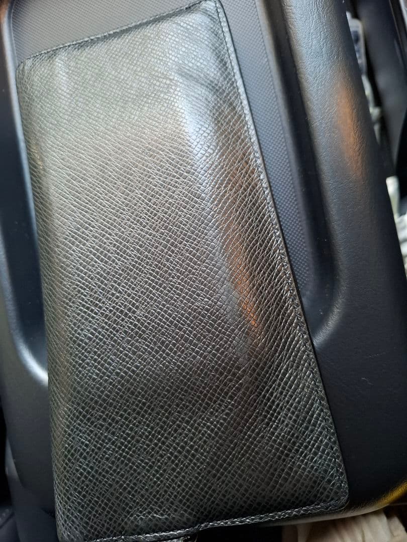 利*行様 ヴィトン　LOUIS VUITTON タイガライン　アコルディオン　長