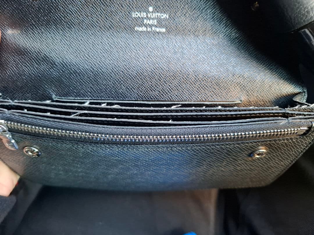 利*行様 ヴィトン　LOUIS VUITTON タイガライン　アコルディオン　長