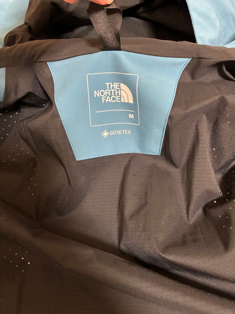 THE NORTH FACE NP61800 マウンテンジャケット Mサイズ