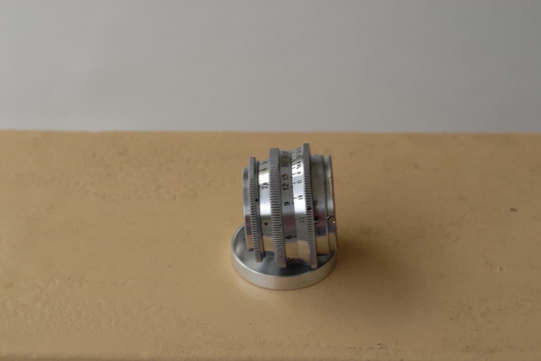 Carl Zeiss Jena Tessar50mmf2.8 12枚Exakta