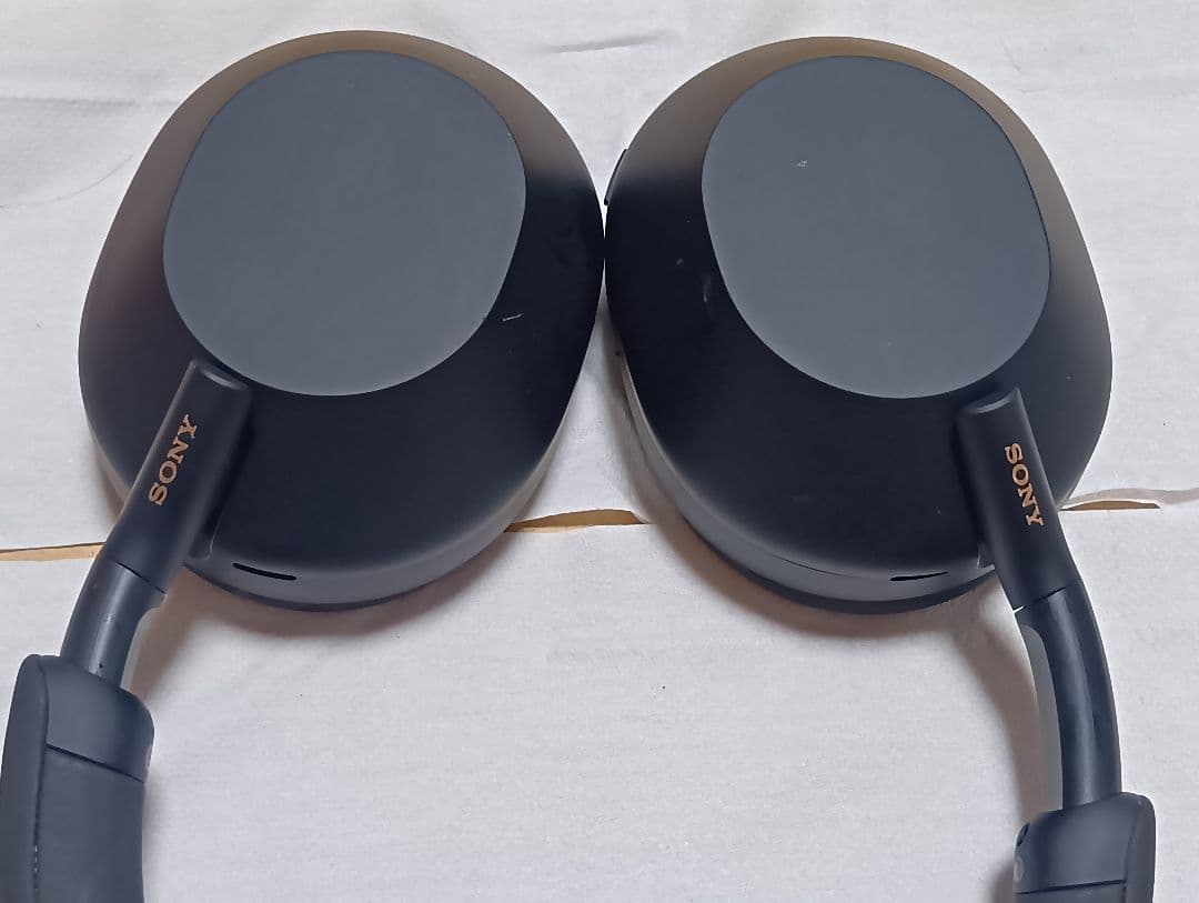 SONY ブラック オーバーイヤーヘッドフォン