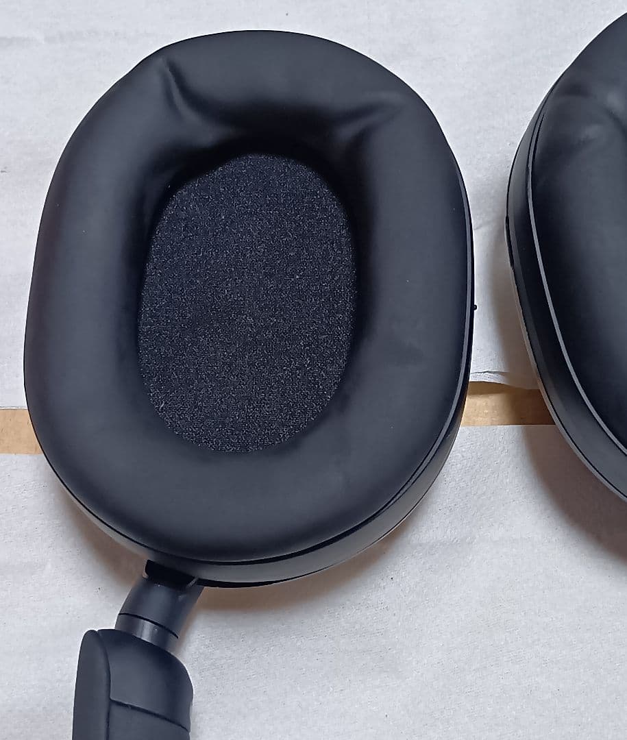 SONY ブラック オーバーイヤーヘッドフォン