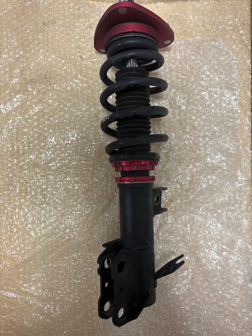 ひーちゃん BLITZ車高調