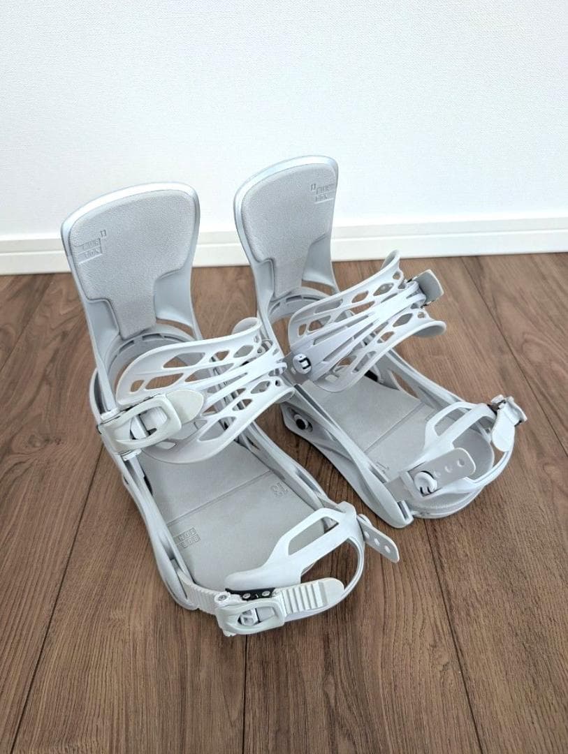 BURTON バインディング　レディース　レクサ　Lexa Re:Flex