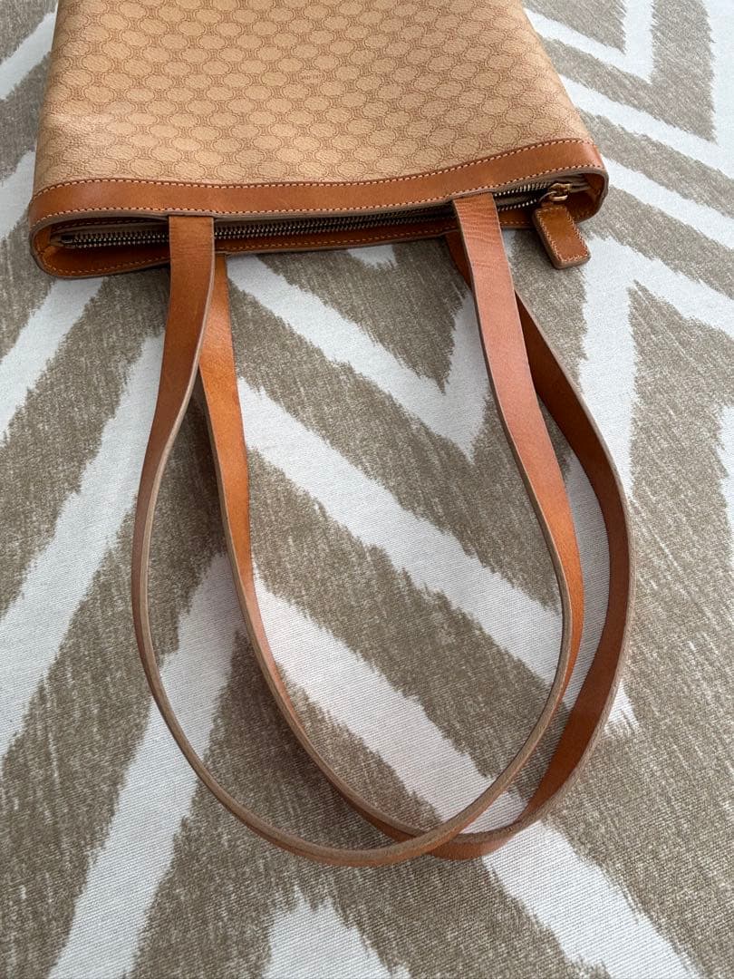 セリーヌトートバッグ　バケツ型