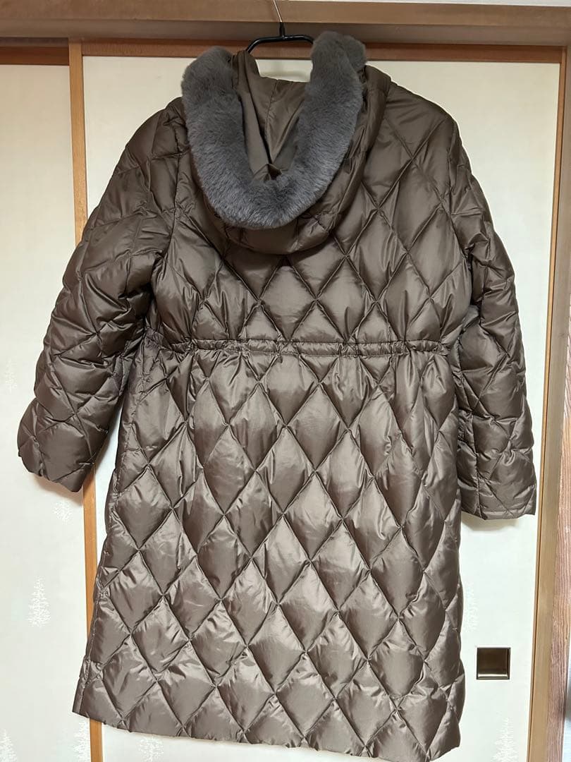 レリアン　ダウンコート　モカ　　13+