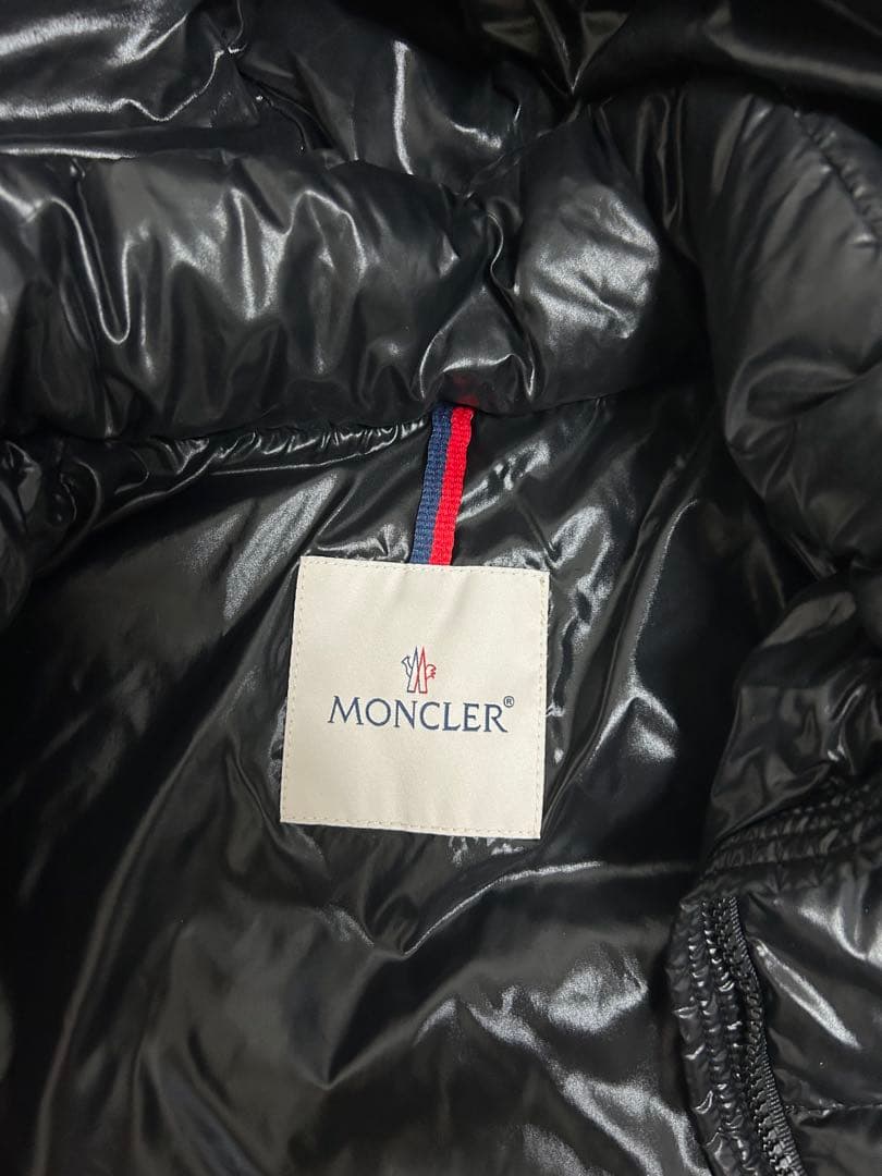 モンクレール MONCLER bady ダウン 黒