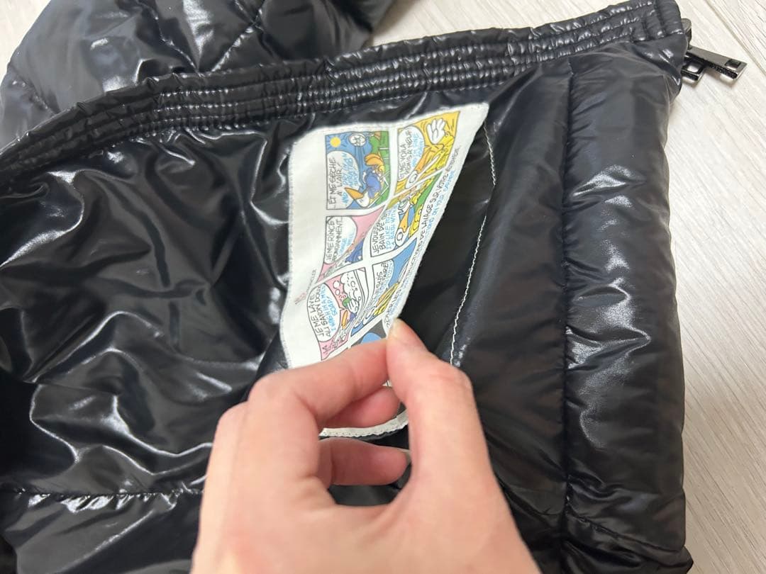 モンクレール MONCLER bady ダウン 黒