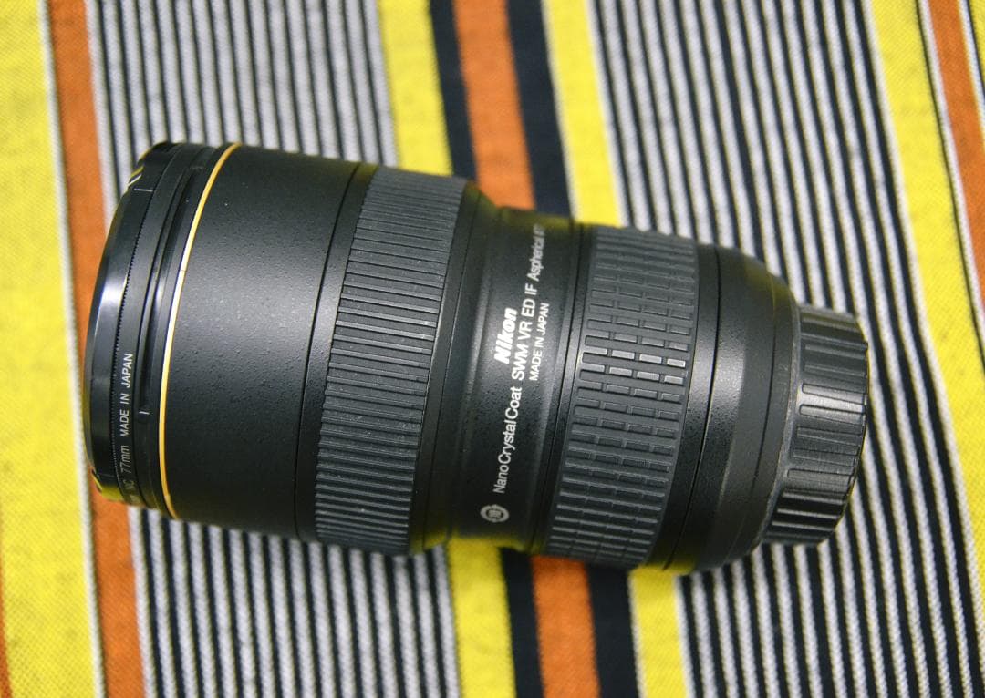 Nikon AF-S NIKKOR 16-35mm F4 VRレンズ