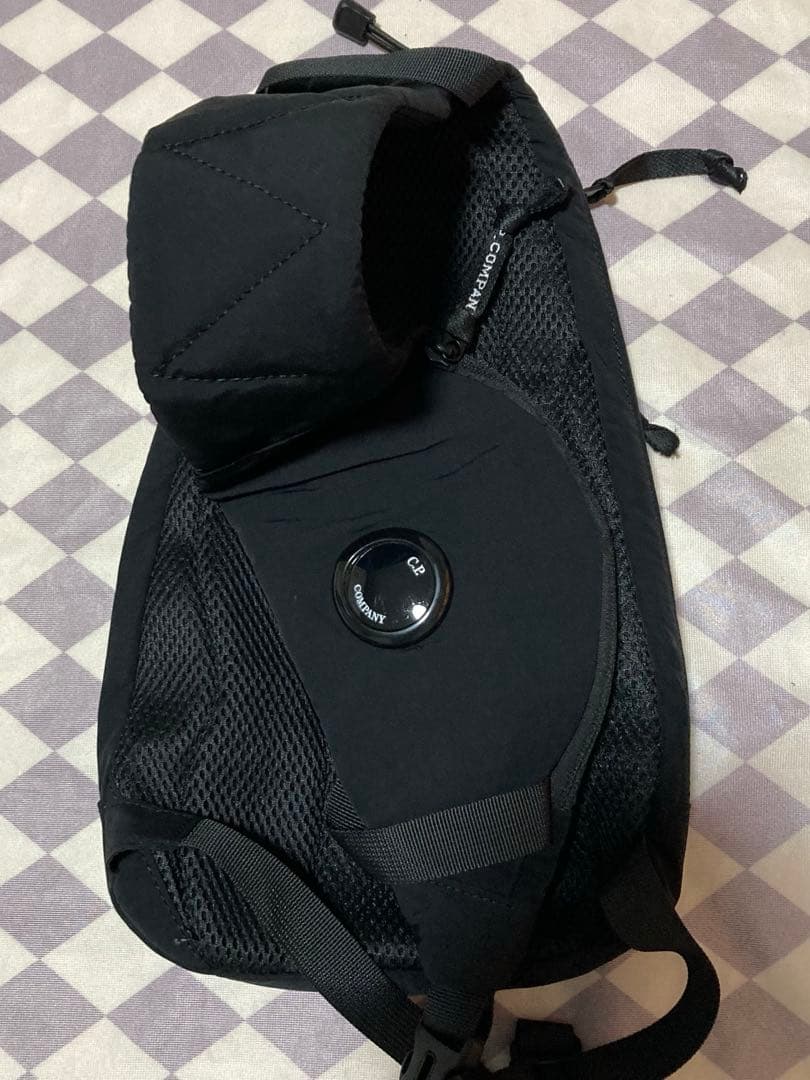 C.P. Company ショルダーバッグ ブラック 人気