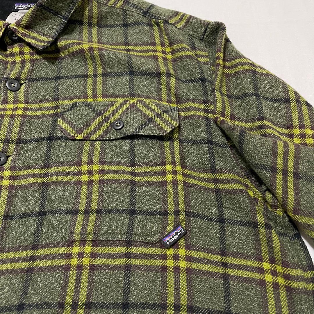 patagonia チェック柄ネルシャツ