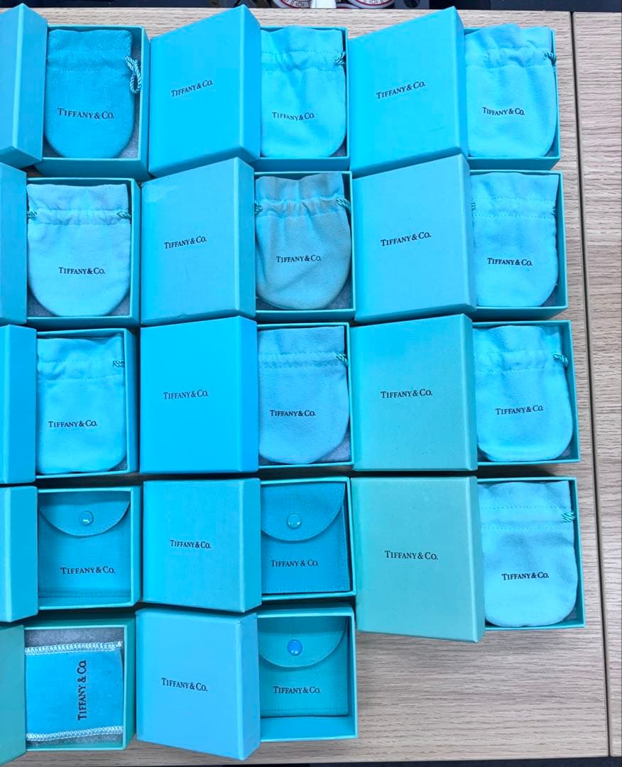 ティファニー　空箱37個Tiffany & Co. ギフト箱 セット