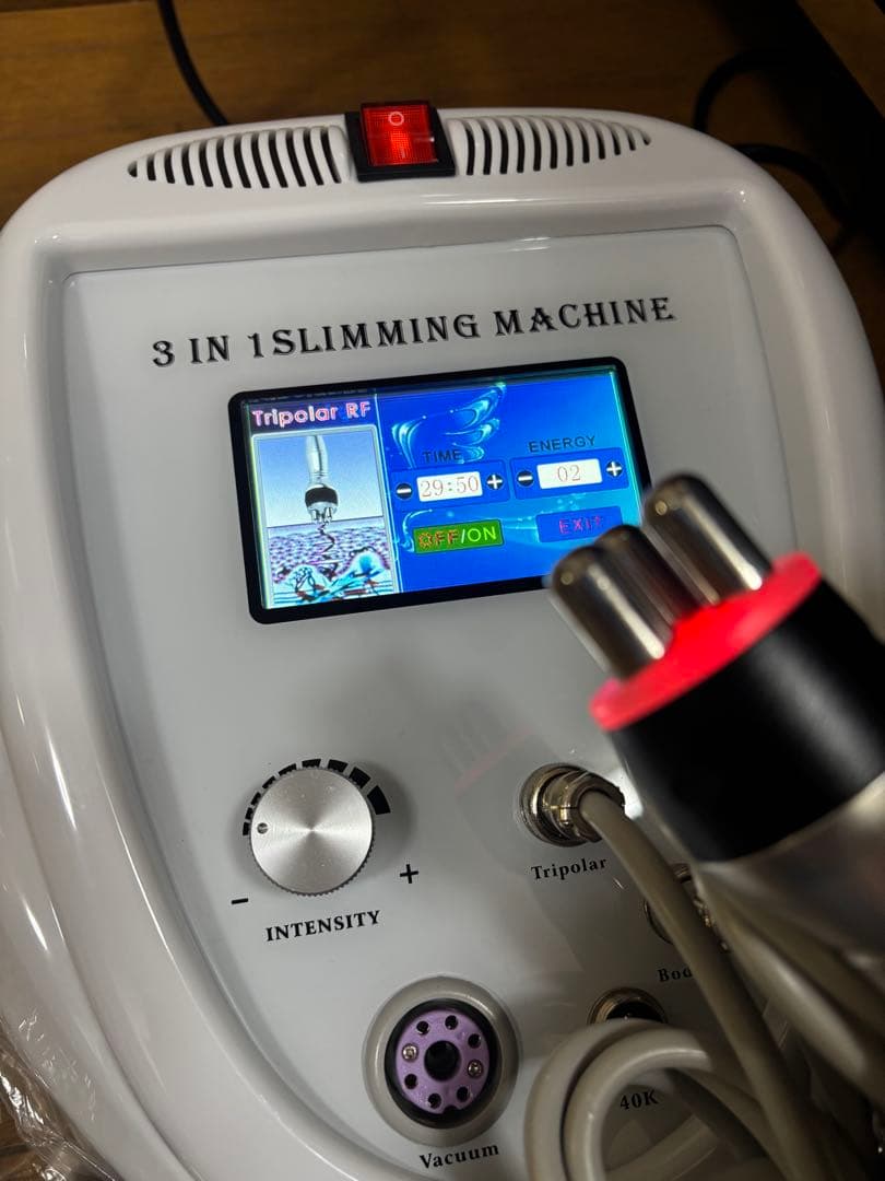 最終値下げ❗️業務用、家庭用キャビテーション ラジオ波 顔＆身体用身マシン