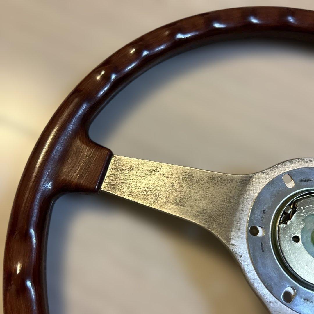 旧車　ウッドステアリング　イズミ　直径約35.5パイ