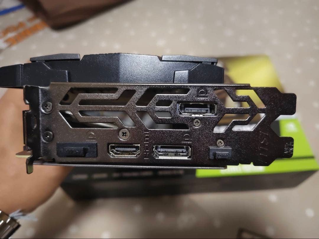 グラフィックボード・グラボ・ビデオカード msi rtx 2080 super gaming x trio