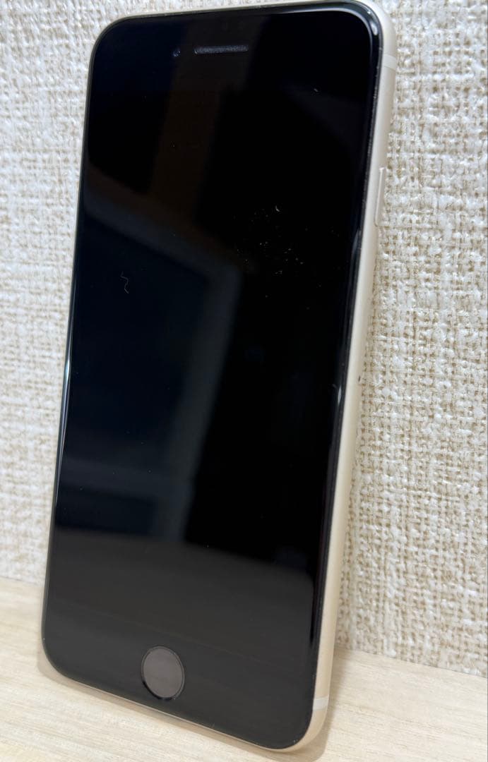 Apple iPhone SE 第3世代 ホワイト 64GB 美品　箱、付属品無