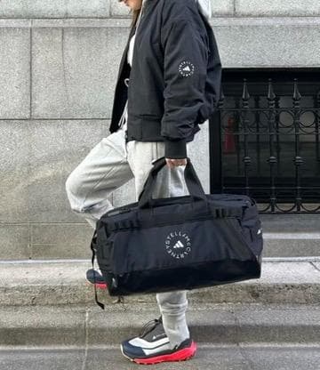 新品 アディダスバイステラマッカートニー ★ 24/7 バッグ ブラック