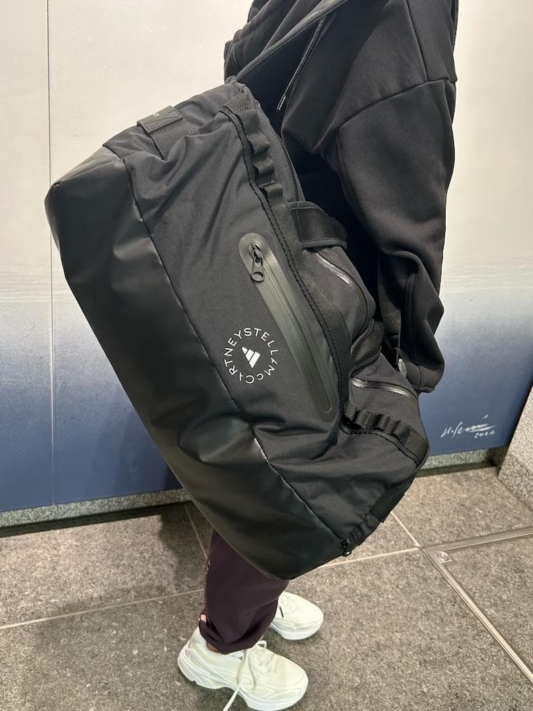 新品 アディダスバイステラマッカートニー ★ 24/7 バッグ ブラック