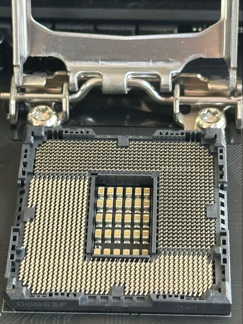 朧*月様 ROG STRIX Z490-F GAMING WIFI