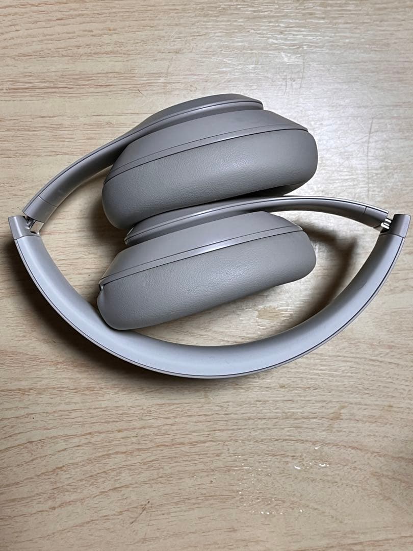 Beats Studio Pro ワイヤレスヘッドフォン サンドストーン