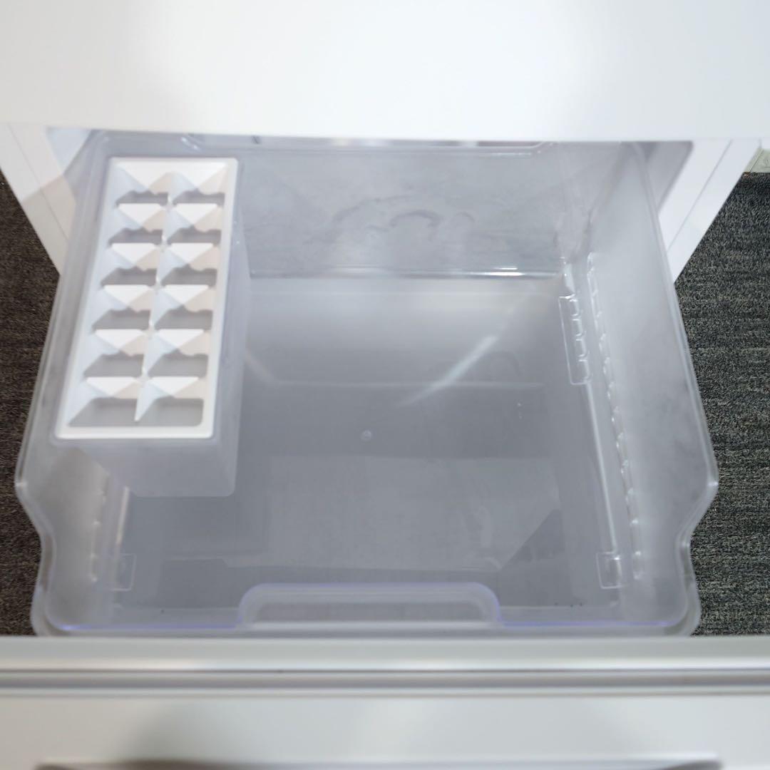 SHARP 冷蔵庫 SJ-D15J-W 152L 2023年製 家電 J082