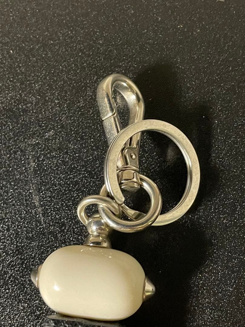 プラダ キーホルダー チャーム キーリング ロボット エドワード サフィアーノ