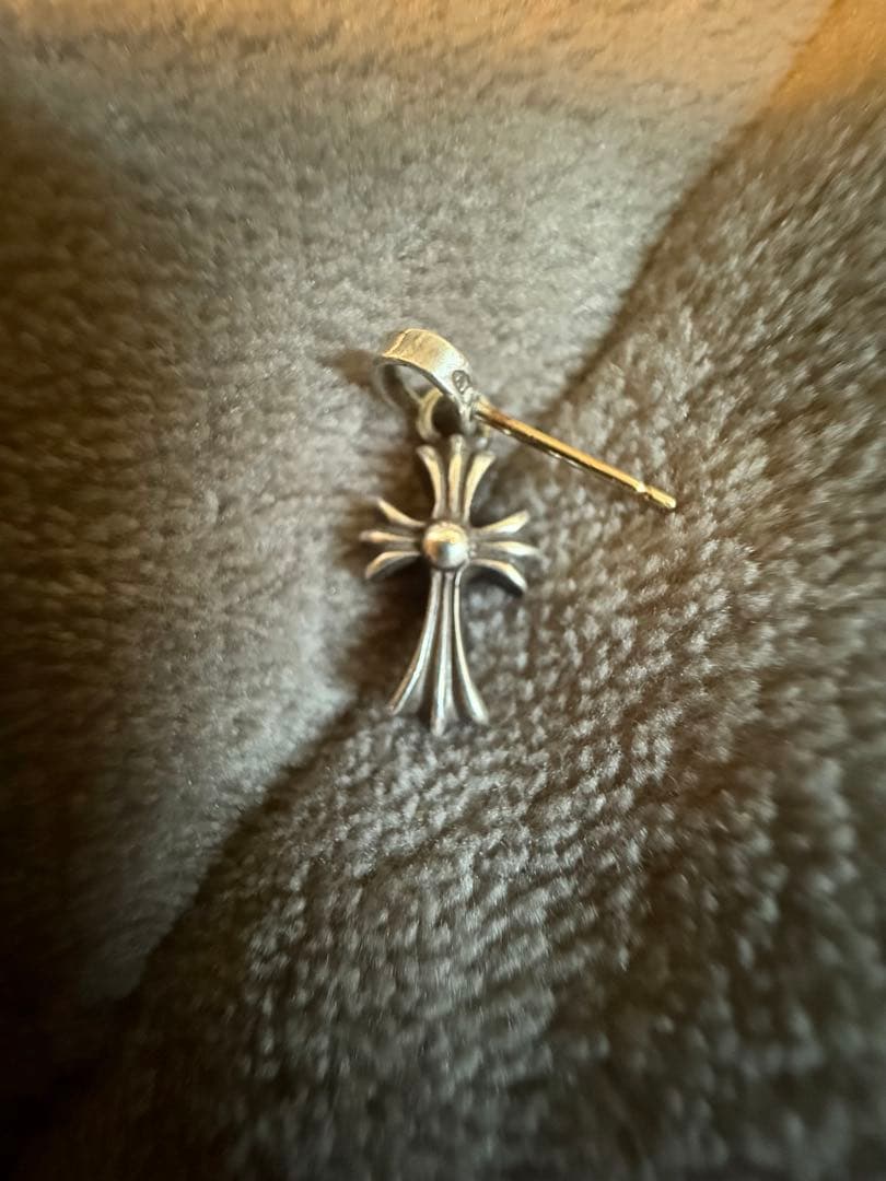 クロムハーツ　ベビーファットドロップ　ピアス