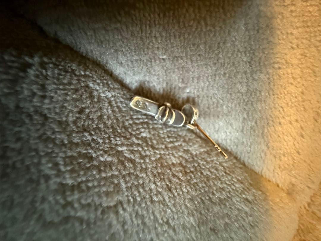 クロムハーツ　ベビーファットドロップ　ピアス