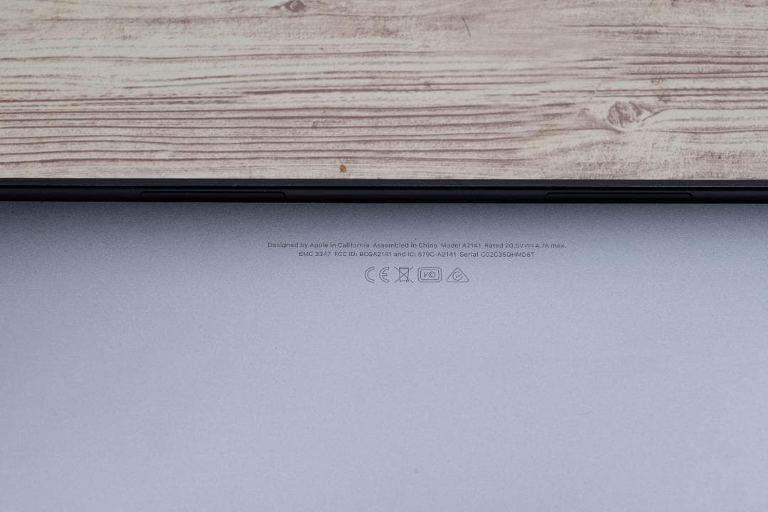 MacBook本体 MacBook Pro16 Corei9 32GB 1TB Radeon Pro