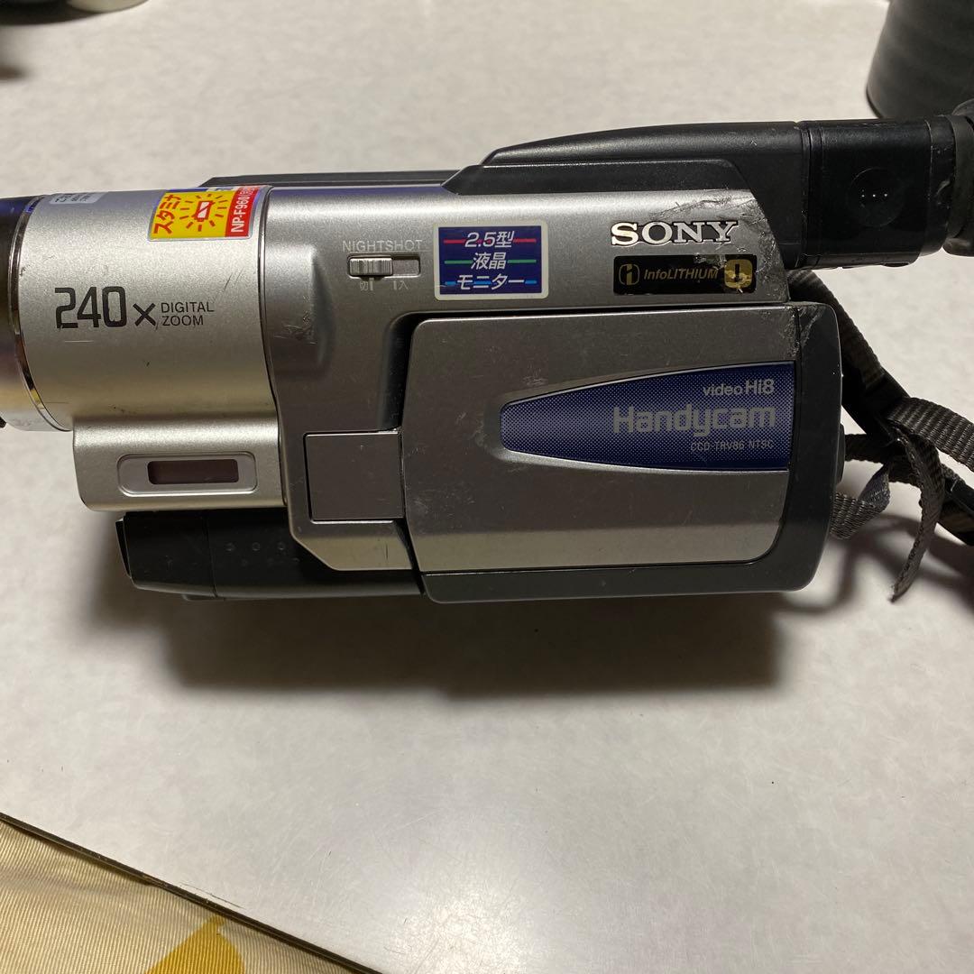 hy0825　SONY VideoHi8 CCD-TRV86 ①