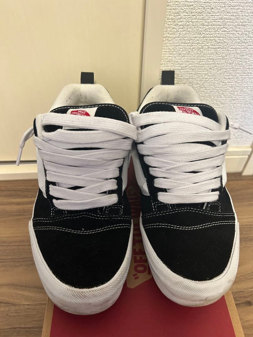 スケートボード Vans Knu Skool Black/True White 11.0