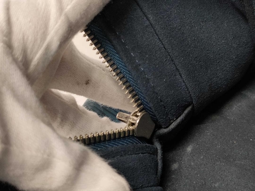 Louis Vuitton ヴィトン エピ ビジネスバッグ　ポルトドキュマン