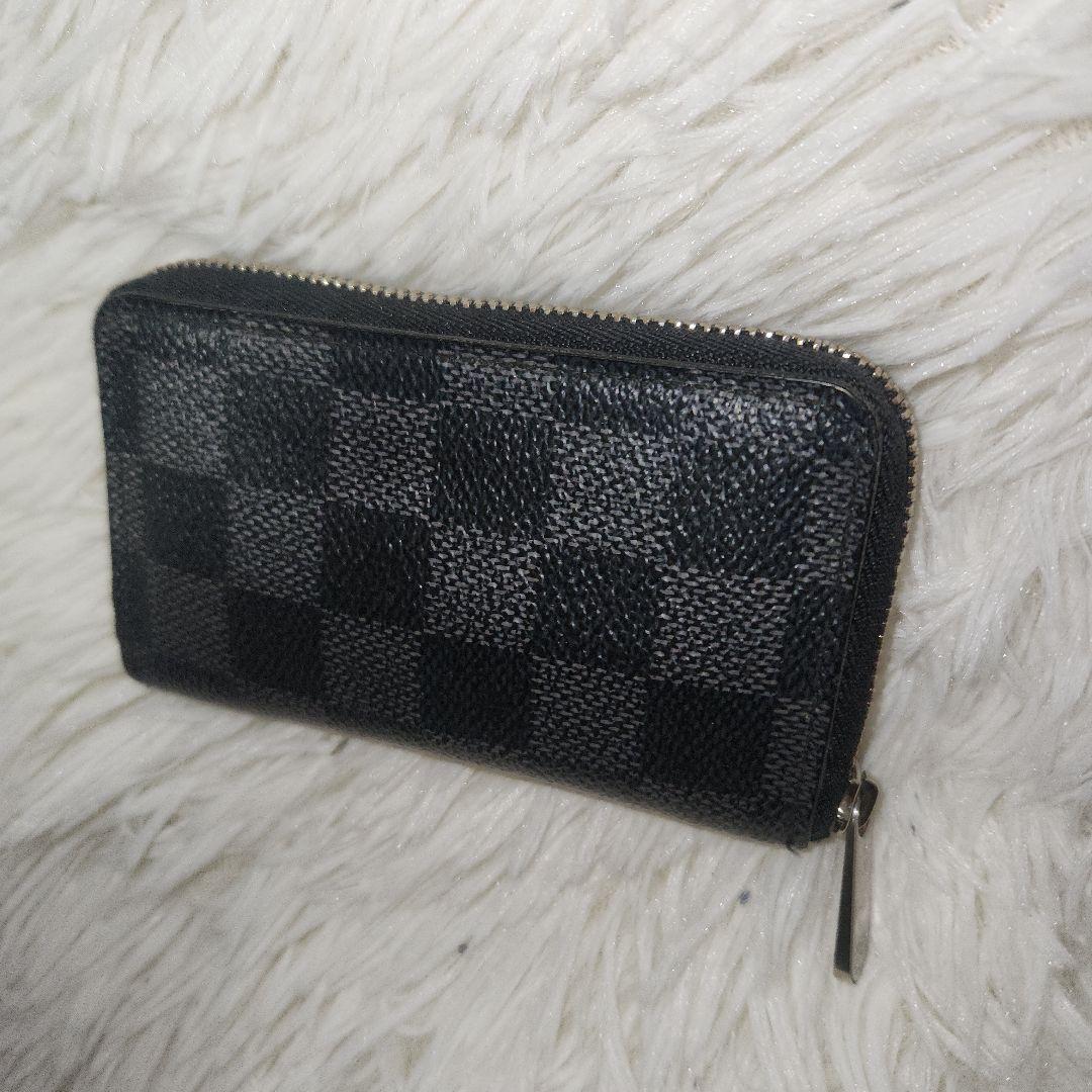 美品 ルイヴィトン ダミエ グラフィット ジッピー パース MI2104