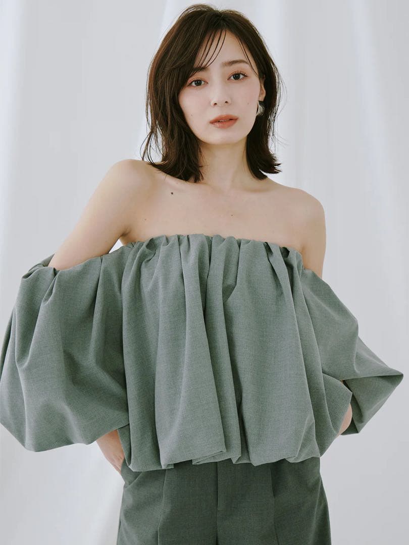 ánuans アニュアンス ボリュームバルーントップス