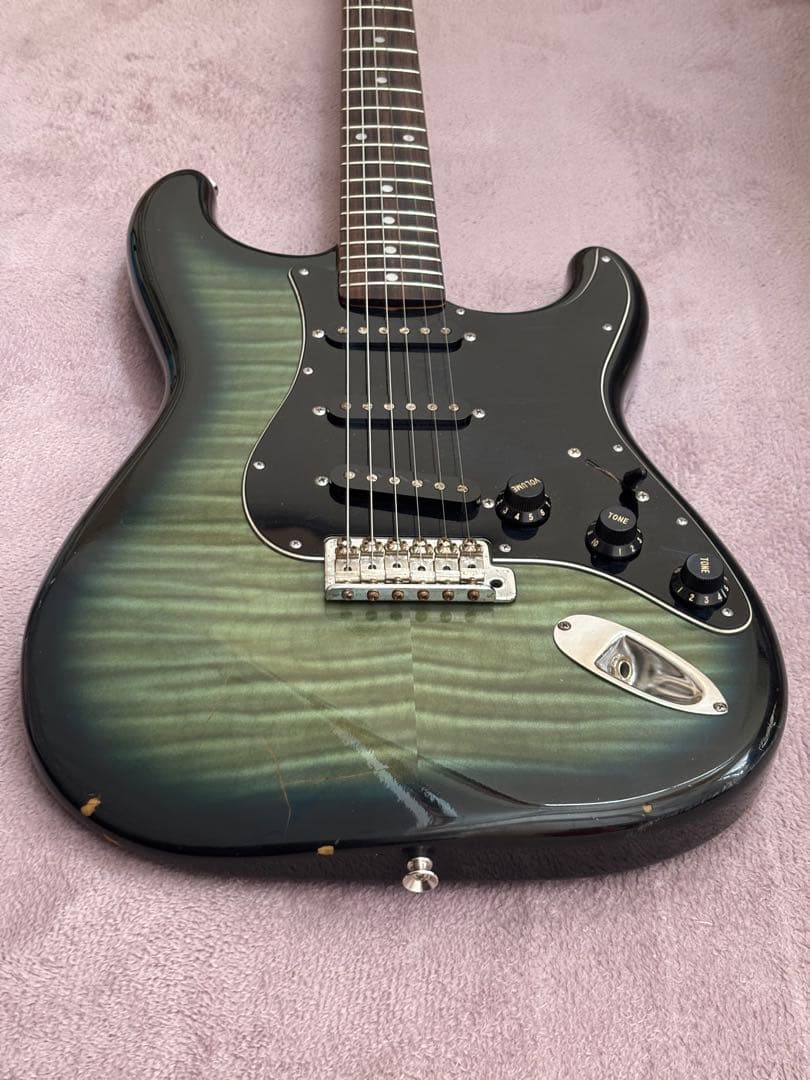 MIJフジゲン製　Squier by Fender Silver Series