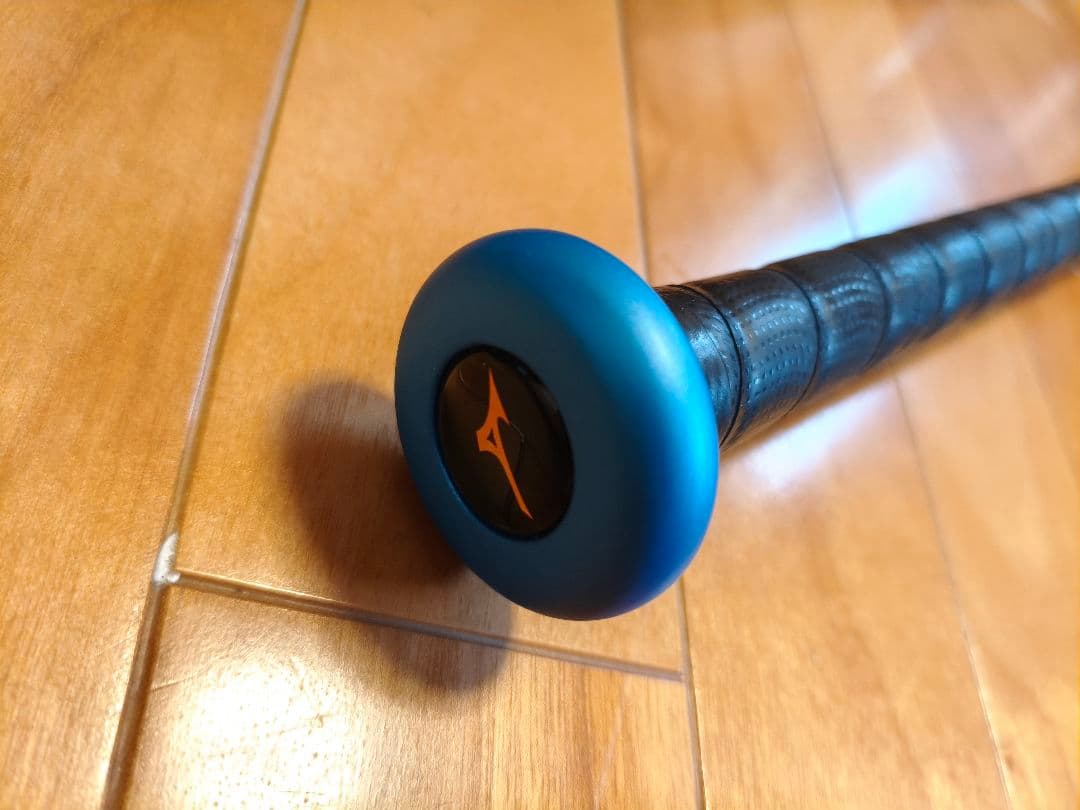 ミズノ　軟式用バット　マグナインパクト　ケース付き