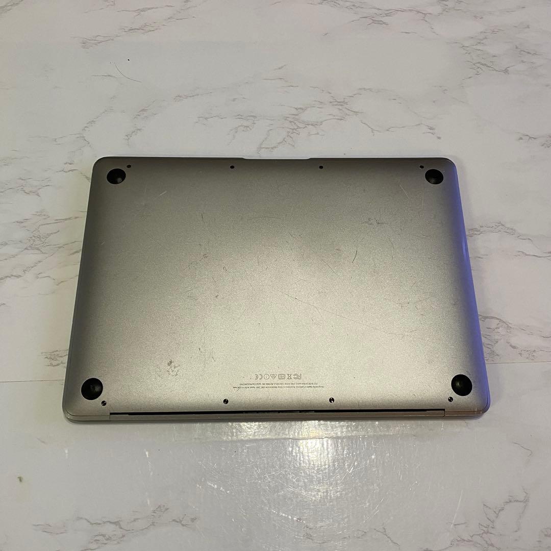 Apple MacBook Retina 12インチ（2017年モデル）